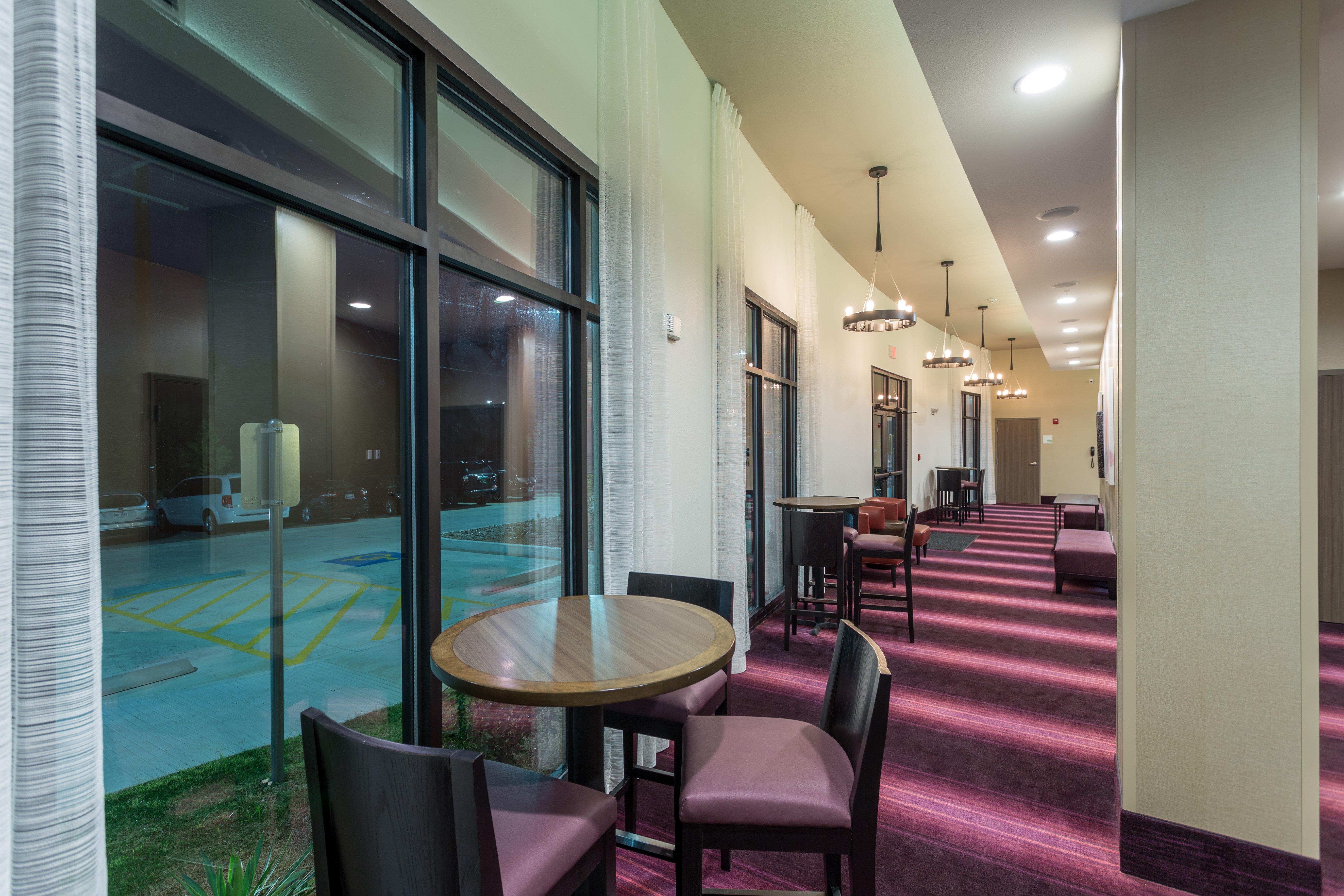 Holiday Inn San Marcos Convention Center By Ihg Exteriör bild